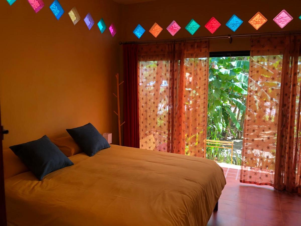 One World Bungalows Ko Lanta Esterno foto