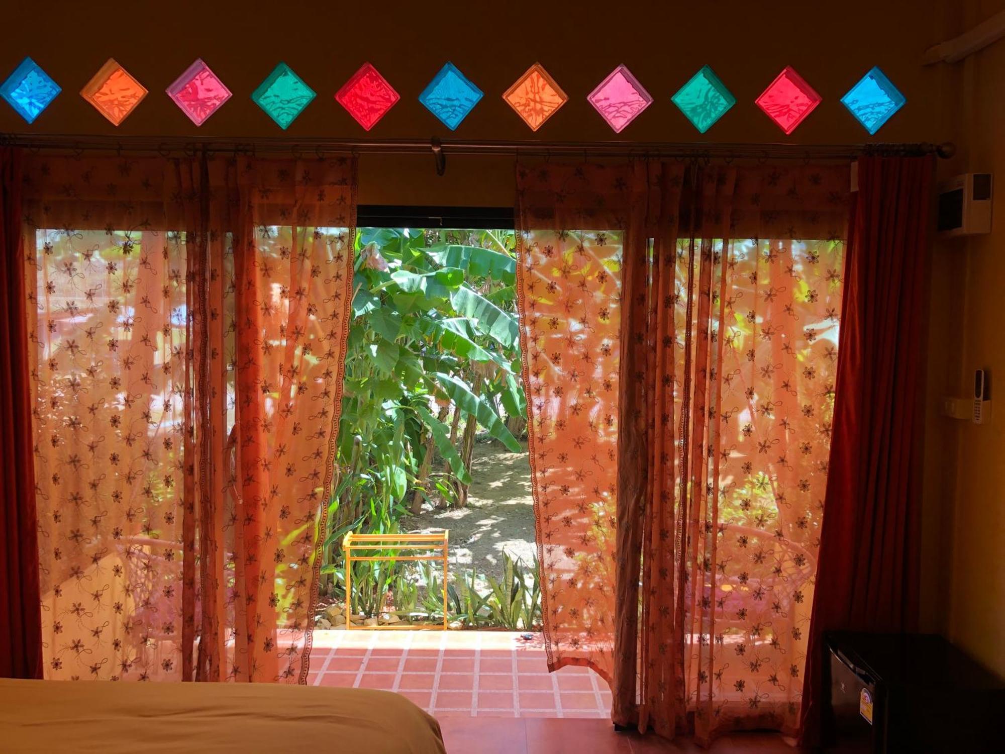 One World Bungalows Ko Lanta Esterno foto